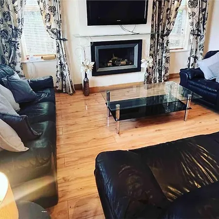 Luxury In Dublin Wifi Tv Close To Centre Holiday home
