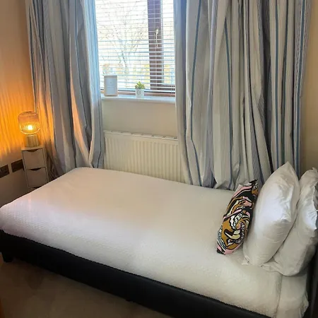 Luxury In Dublin Wifi Tv Close To Centre Lucan