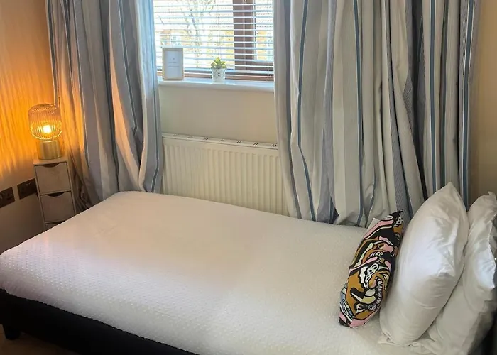 Luxury In Dublin Wifi Tv Close To Centre Lucan