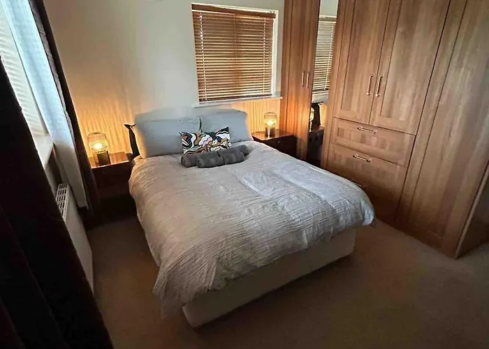 Feriehus Luxury In Dublin Wifi Tv Close To Centre